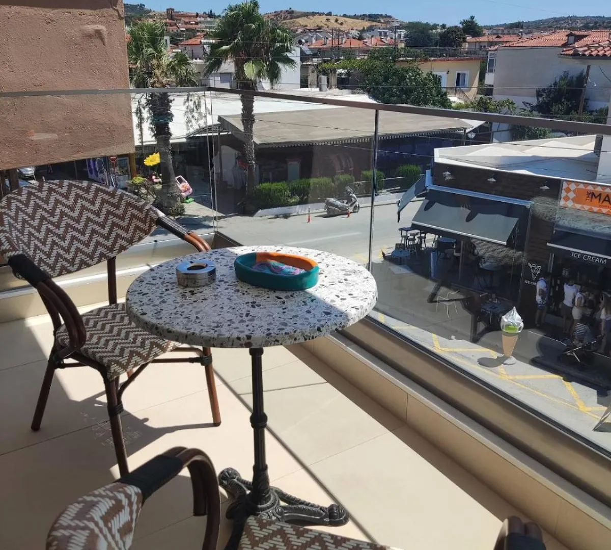 Theros Summer Suite 2 Nikiti  Lejlighed